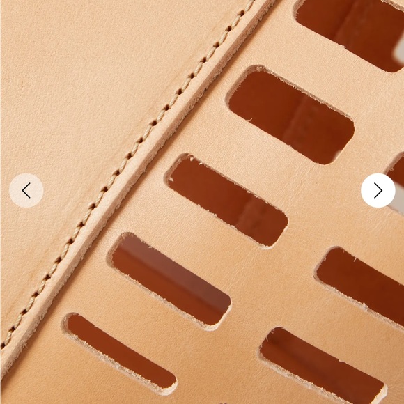 Demijohn cutout leather tote - Picture 13 of 16